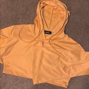KLOSET ENVY cropped mustard hoodie
